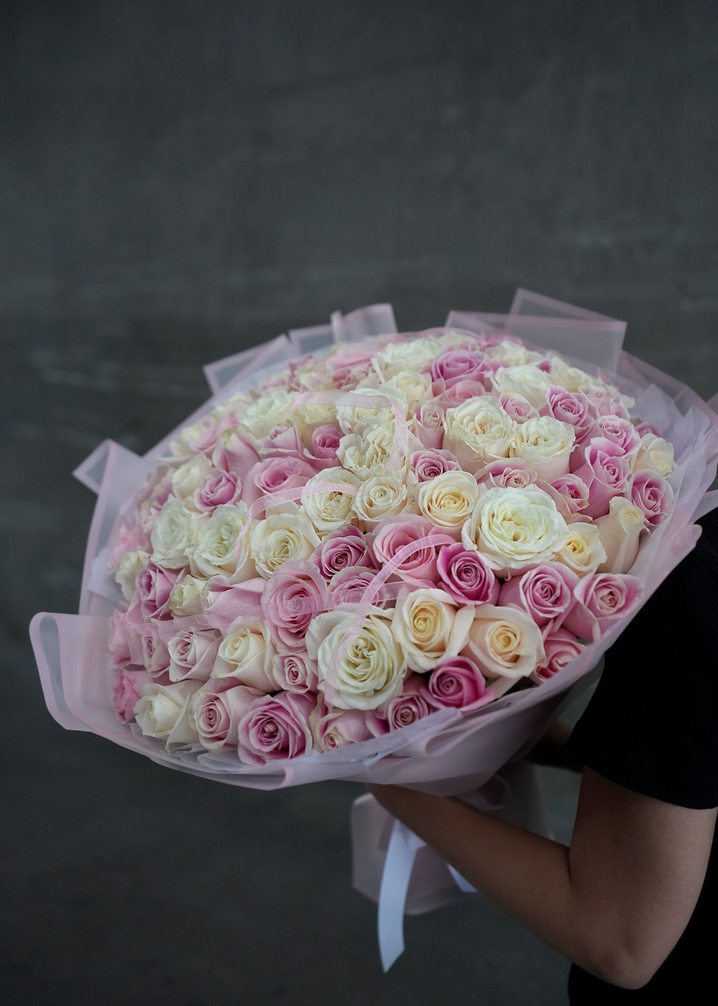 Grand Rose Ceremony