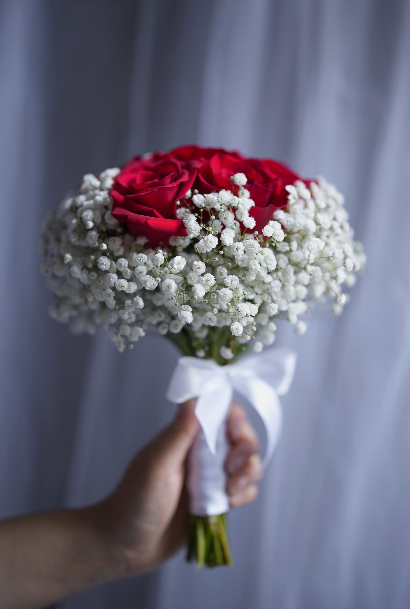 Scarlet Halo Rose Bouquet