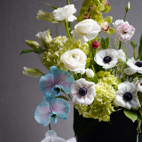 Ethereal Flow Centerpiece