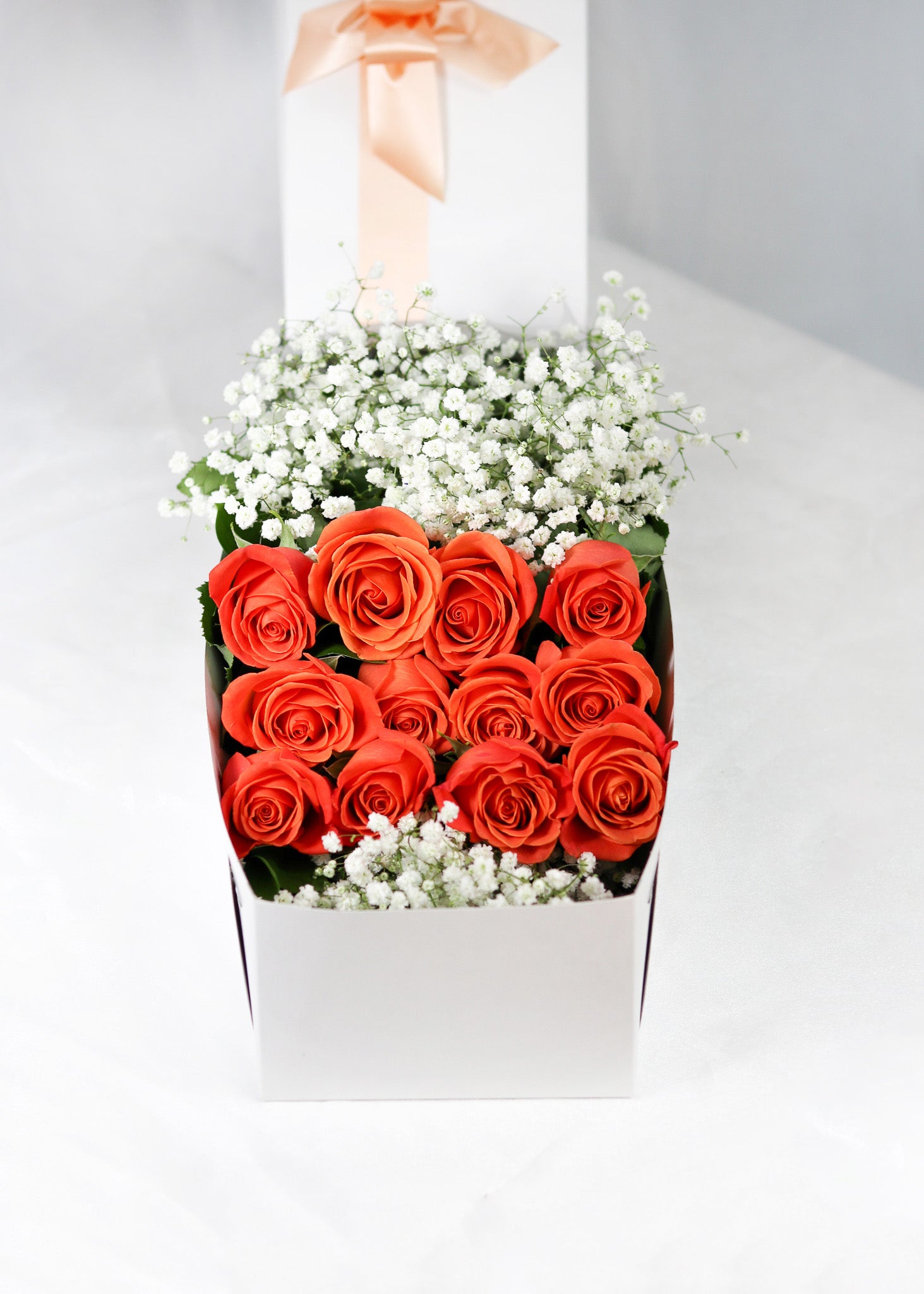 [VD] 12 Orange Rose Box