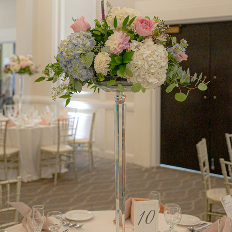 Grace of Scents Guest Table Centerpiece