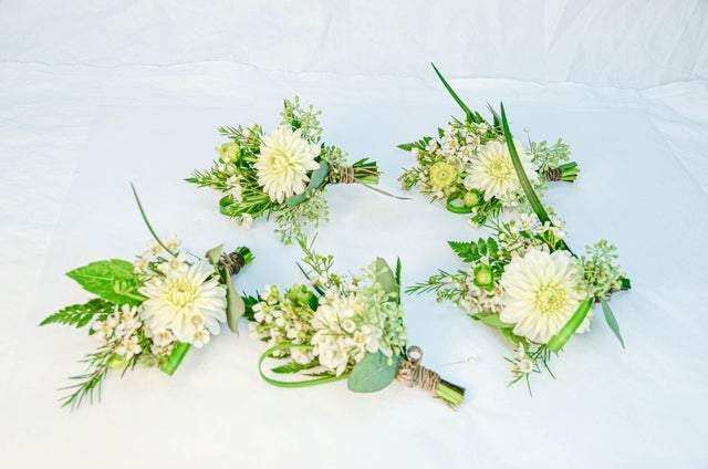 Dahlia White Boutonniere - Flower - Toronto Flower Gallery