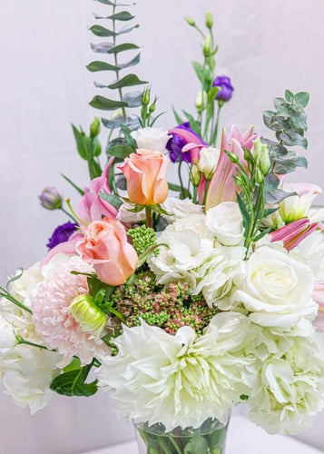 Brighten Up Flowers - Toronto Flower Gallery